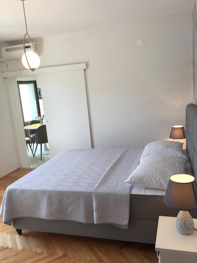 Tatijana Holiday Apartments Makarska Exterior photo