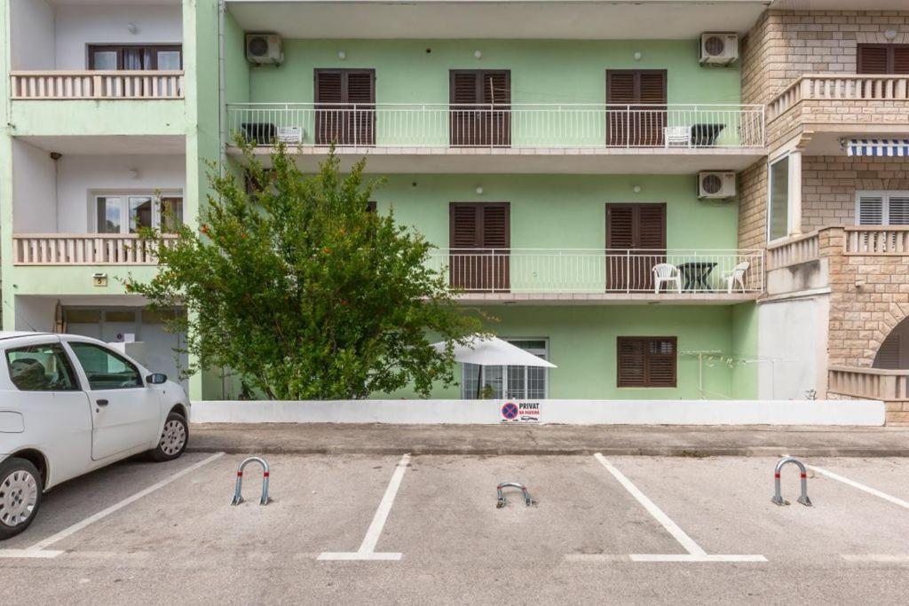 Tatijana Holiday Apartments Makarska Exterior photo